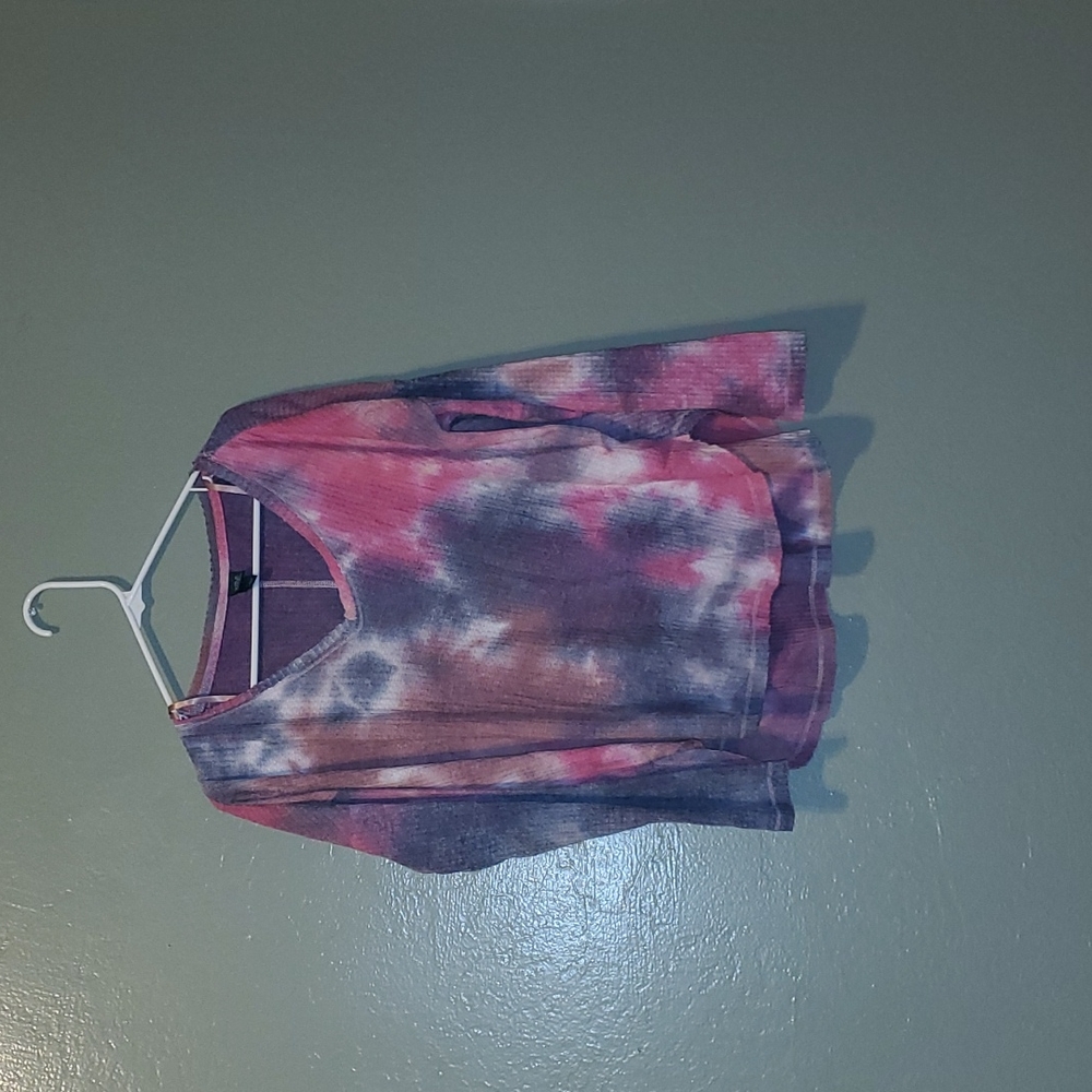 Wild Fable Tie Dye Long Sleeve Shirt
